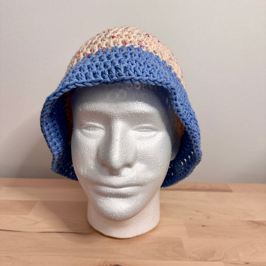 Beach Read Bucket Hat - Medium